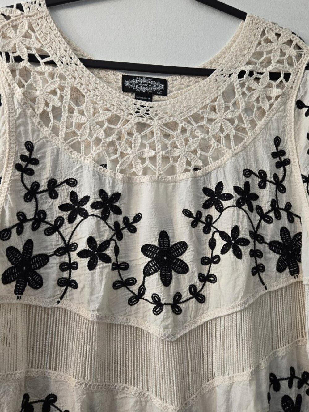 Oliver/ Anthropologie Crochet Lace with Black embroidery tunic large Boho Hippie - Picture 2 of 11